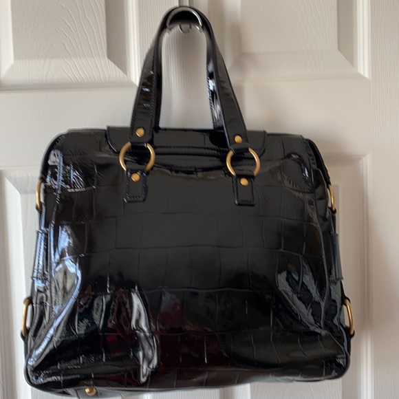Authentic YSL Muse Messenger Patent leather bag - Picture 2 of 13